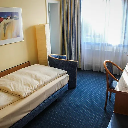 City Hotel Duesseldorf Otel Düsseldorf