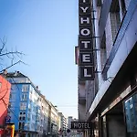 Отель City Hotel Duesseldorf 3*