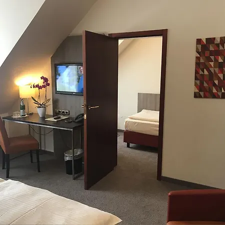 City Hotel Duesseldorf 3* Düsseldorf