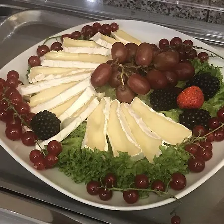 ホテル シティ ホテル デュッセルドルフ 3*