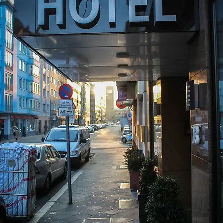 Hotel City Hotel Duesseldorf 3*
