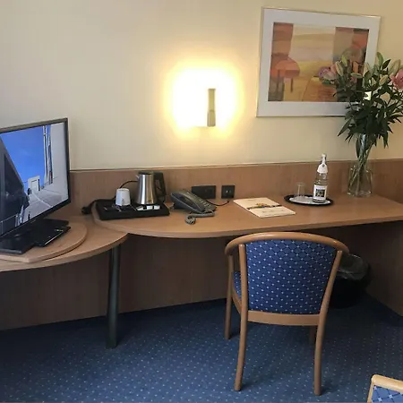 City Hotel Duesseldorf 3* Düsseldorf
