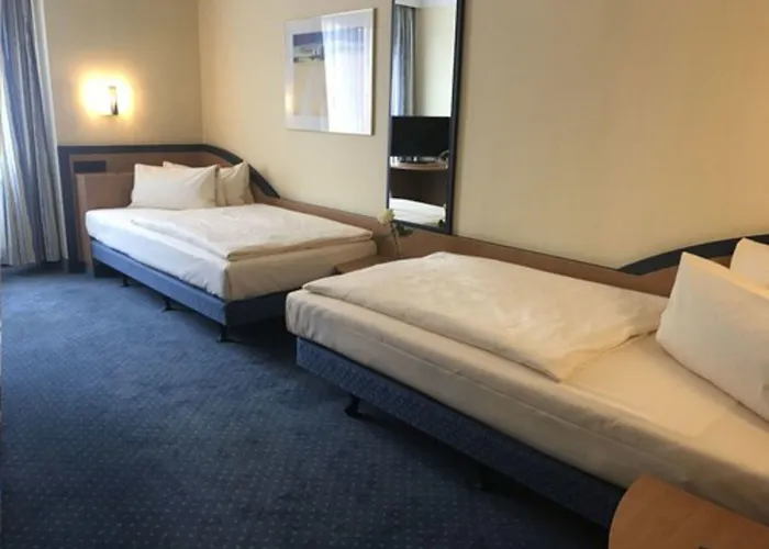 City Hotel Duesseldorf 3*