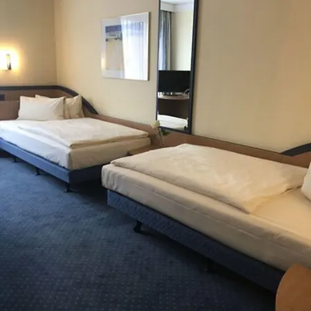 City Hotel Duesseldorf 3*