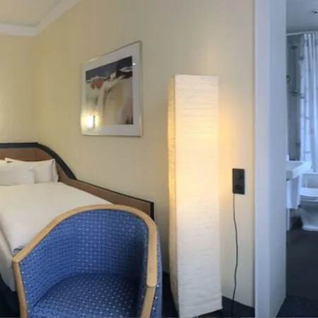 Hotel City Hotel Duesseldorf 3*